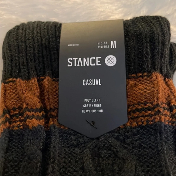 🎉🎉HOST PICK🎉🎉Stance Toasted Stripe Cable Knit Slipper Socks - Picture 5 of 7